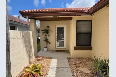 2158 Baton Rouge, Weston, FL 33326 - Photo 2