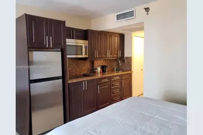 19201 Collins Ave #302, Sunny Isles Beach, FL 33160 - Photo 10