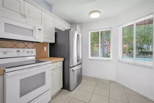 12675 NW 56th Dr, Coral Springs, FL 33076 - Photo 6