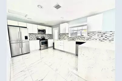 5770 NE 18th Ave #0, Fort Lauderdale, FL 33334 - Photo 8
