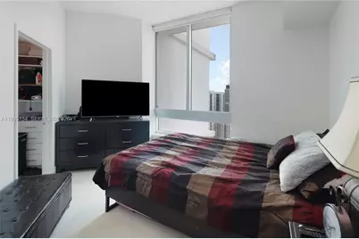 350 S Miami Ave #4110, Miami, FL 33130 - Photo 18