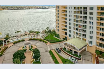 808 Brickell Key Dr #2002, Miami, FL 33131 - Photo 4