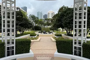 808 Brickell Key Dr, Miami, FL 33131 - Photo 12