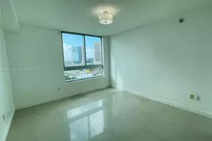 90 SW 3rd St, Miami, FL 33130 - Photo 8