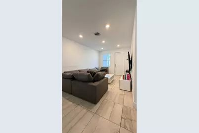 181 SW 170th Ave, Pembroke Pines, FL 33027 - Photo 26