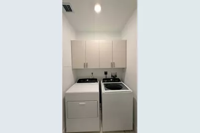 181 SW 170th Ave, Pembroke Pines, FL 33027 - Photo 12