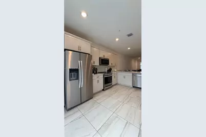 181 SW 170th Ave, Pembroke Pines, FL 33027 - Photo 24