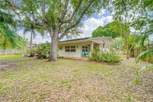 661 NW 66th Ave, Plantation, FL 33317 - Photo 4