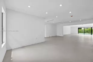 6091 SW 79th St, South Miami, FL 33143 - Photo 10