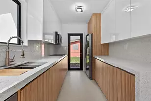 11530 SW 138th St, Miami, FL 33176 - Photo 12