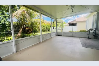 3746 Spring Crest Ct, Lake Worth, FL 33467 - Photo 10