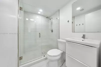 600 Layne Blvd #126, Hallandale Beach, FL 33009 - Photo 10