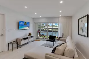 455 Paradise Isle Blvd, Hallandale Beach, FL 33009 - Photo 12