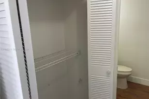 3199 Foxcroft Rd, Miramar, FL 33025 - Photo 12