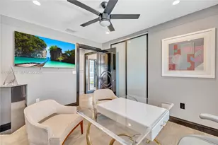 750 Harrison St, Hollywood, FL 33019 - Photo 26