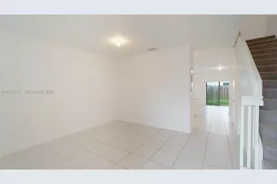 11870 SW 246th Ln, Homestead, FL 33032 - Photo 2