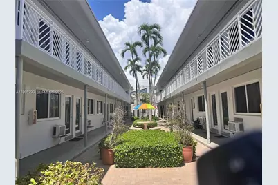 7440 Byron Ave #12B, Miami Beach, FL 33141 - Photo 20