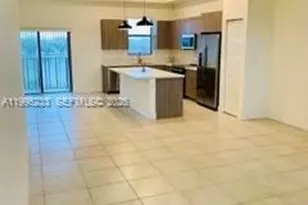 10455 NW 82nd St, Doral, FL 33178 - Photo 18