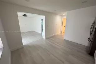 230 E 56th St, Hialeah, FL 33013 - Photo 20