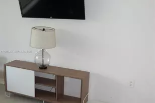 715 Hollywood Blvd, Hollywood, FL 33019 - Photo 18