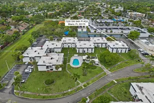 7220 SW 94th Pl, Miami, FL 33173 - Photo 28