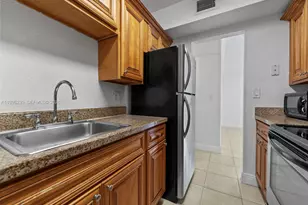 7220 SW 94th Pl, Miami, FL 33173 - Photo 10
