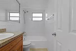 7220 SW 94th Pl, Miami, FL 33173 - Photo 20