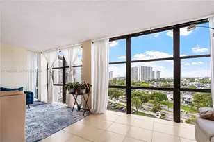 800 Parkview Dr, Hallandale Beach, FL 33009 - Photo 4