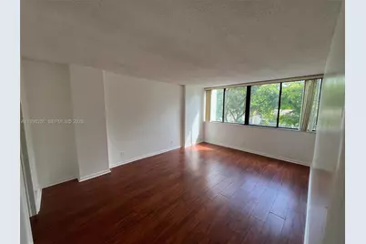 [Address not provided], Lauderhill, FL 33319 - Photo 6