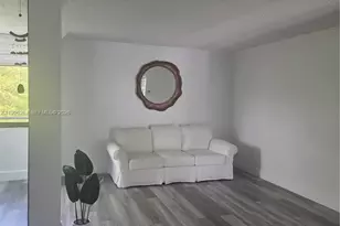 8365 SW 152nd Ave, Miami, FL 33193 - Photo 16