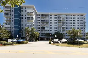 4200 Hillcrest Dr, Hollywood, FL 33021 - Photo 36