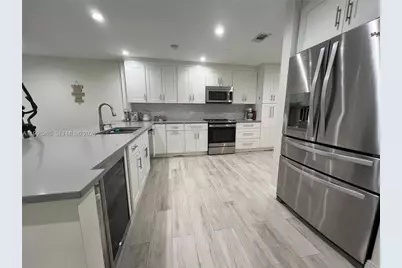 307 Bonnie Brae Way #26, Hollywood, FL 33021 - Photo 2