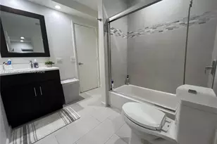 307 Bonnie Brae Way, Hollywood, FL 33021 - Photo 16