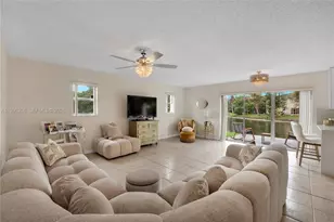 9800 Glacier Dr, Miramar, FL 33025 - Photo 20
