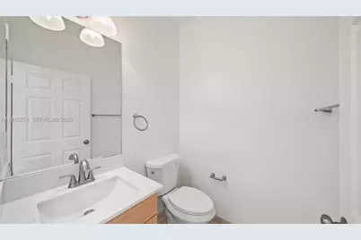 1907 Timberline Rd, Weston, FL 33327 - Photo 10