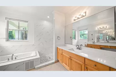 1907 Timberline Rd, Weston, FL 33327 - Photo 12