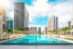 690 SW 1st Ct, Miami, FL 33130 - Photo 12