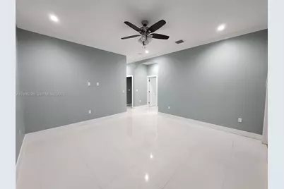 56 W Tina Pl, Key Largo, FL 33037 - Photo 4