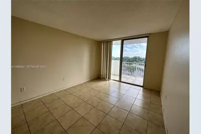1200 NE Miami Gardens Dr #505W, Miami, FL 33179 - Photo 12