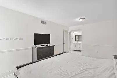 250 180th Dr #158, Sunny Isles Beach, FL 33160 - Photo 32