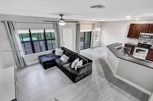 4749 N Grand Cypress Cir N, Coconut Creek, FL 33073 - Photo 26