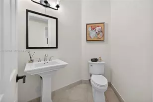 1396 Victoria Isle Dr, Weston, FL 33327 - Photo 58
