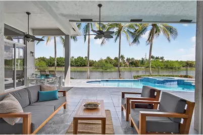 1396 Victoria Isle Dr, Weston, FL 33327 - Photo 20