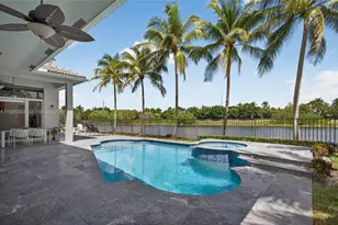 1396 Victoria Isle Dr, Weston, FL 33327 - Photo 14