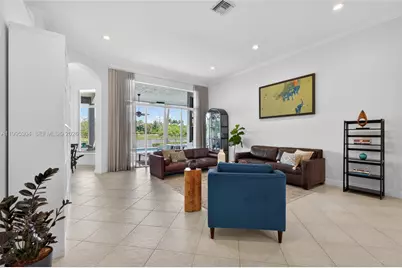 1396 Victoria Isle Dr, Weston, FL 33327 - Photo 24