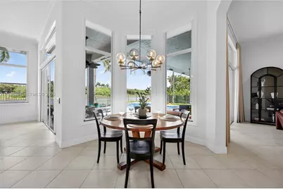 1396 Victoria Isle Dr, Weston, FL 33327 - Photo 36