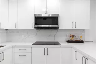 2201 S Ocean Dr, Hollywood, FL 33019 - Photo 20