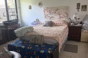 10669 SW 113th Pl, Miami, FL 33176 - Photo 12