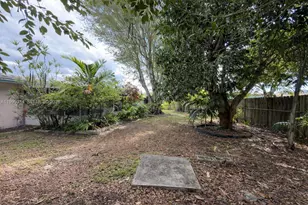 11110 SW 153rd St, Miami, FL 33157 - Photo 2