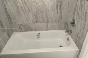 6011 W 24th Ave, Hialeah, FL 33016 - Photo 8